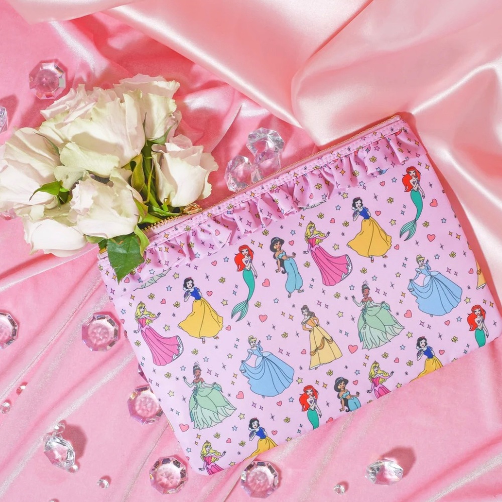 Stoney Clover Lane x Disney Princesses ✨🩷 flat pouch.